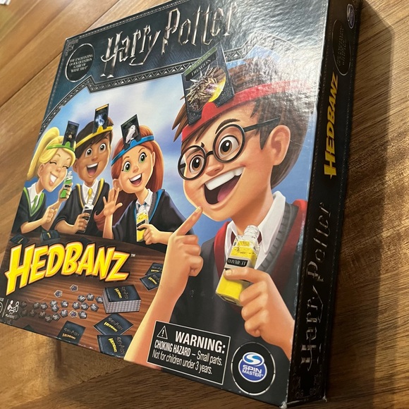 Harry Potter Hedbanz Game - head bands - Picture 2 of 6